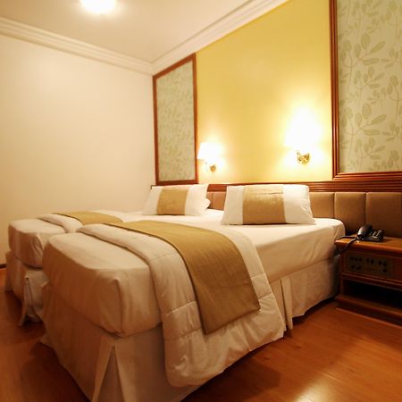 Hotel Blue Tree Towers Curitiba Batel Esterno foto