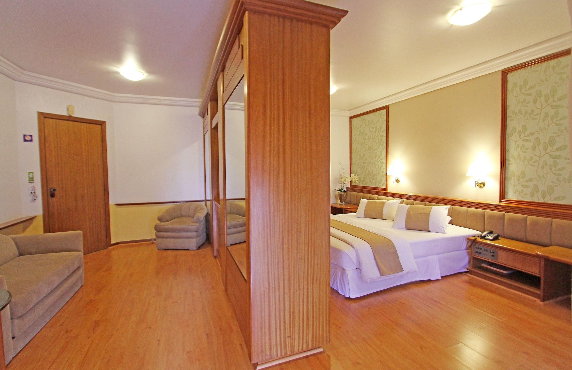 Hotel Blue Tree Towers Curitiba Batel Esterno foto