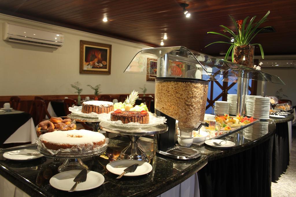 Hotel Blue Tree Towers Curitiba Batel Esterno foto